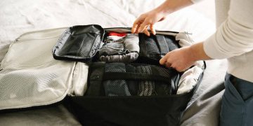 Travel Light and Pay Less with Vacuum Bags